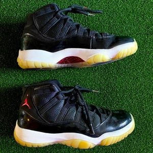 Air Jordan 11 “72-10” Used size 8